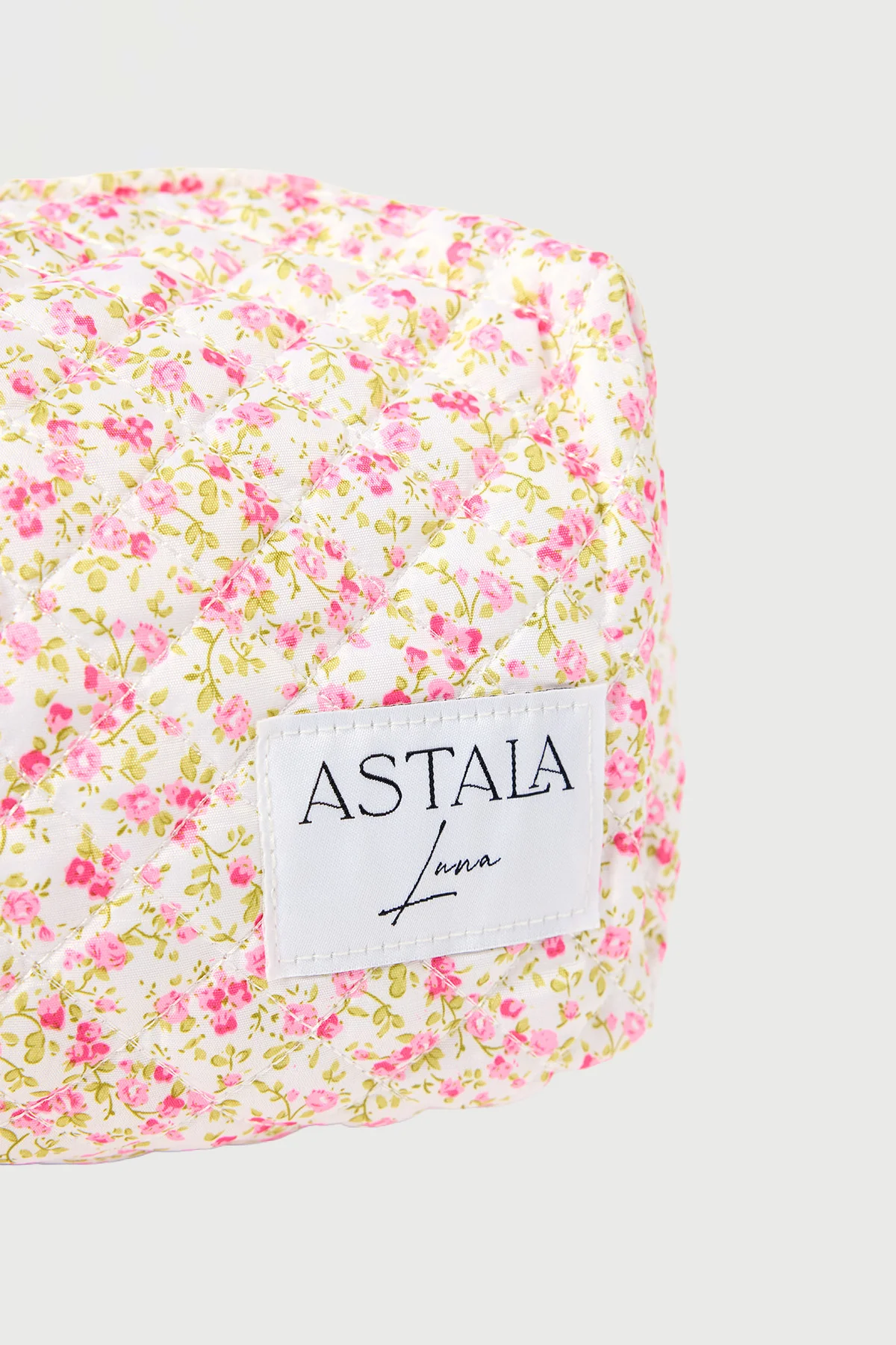 Blossom Quilted Case Pink Print - Image 3