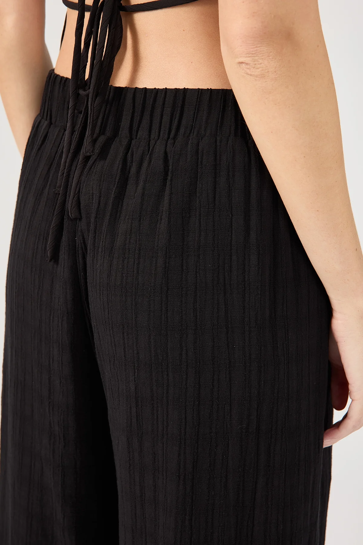 Perfect Stranger Beach Pant Black - Image 4