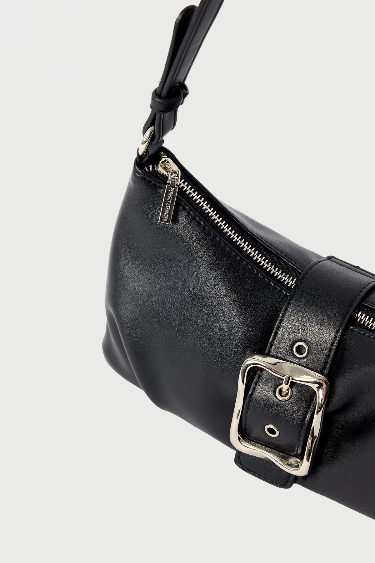Perfect Stranger Enola Buckle Shoulder Bag Black - Image 3