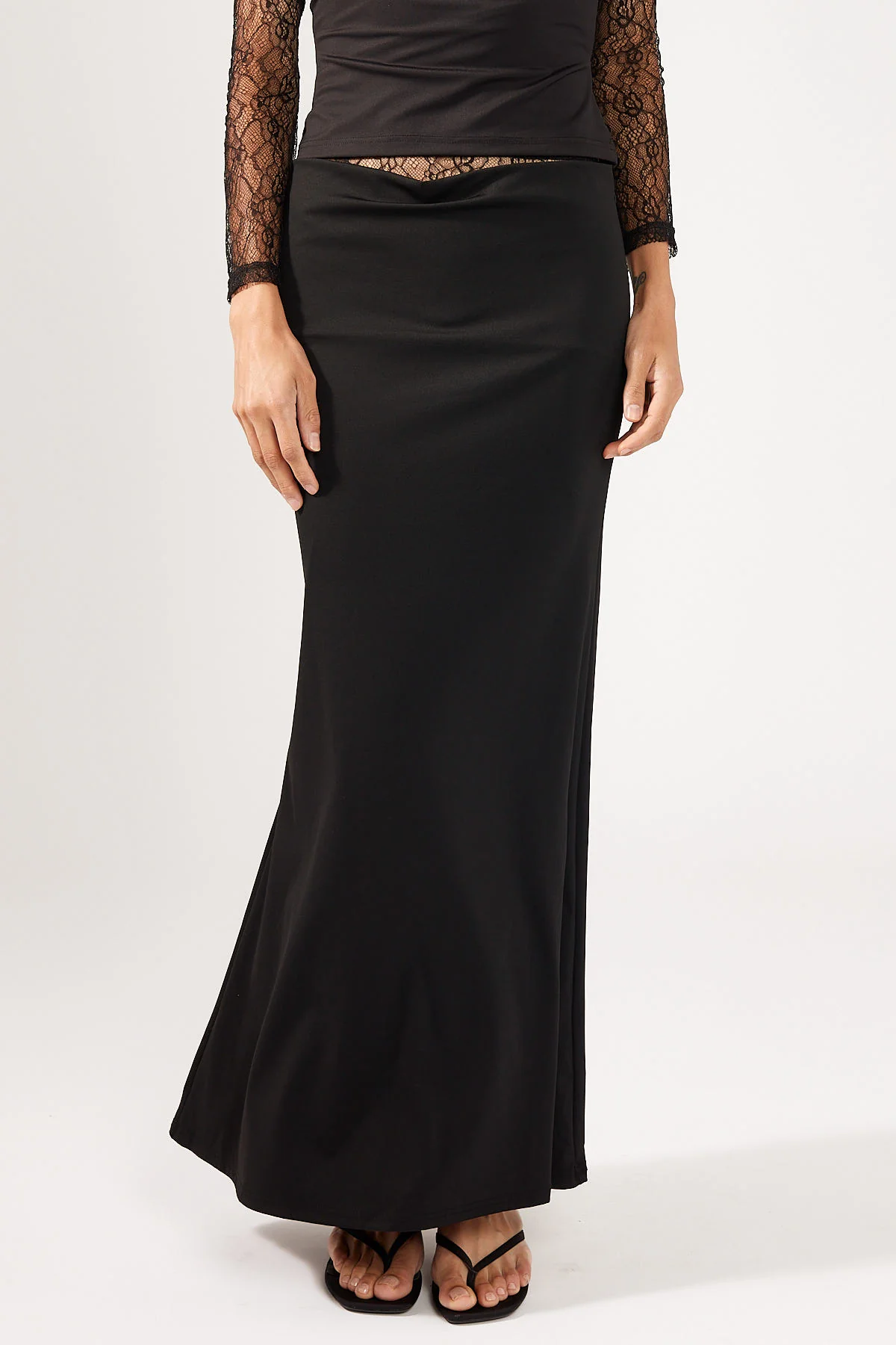 Perfect Stranger Jenna Lace Maxi Skirt Black - Image 3