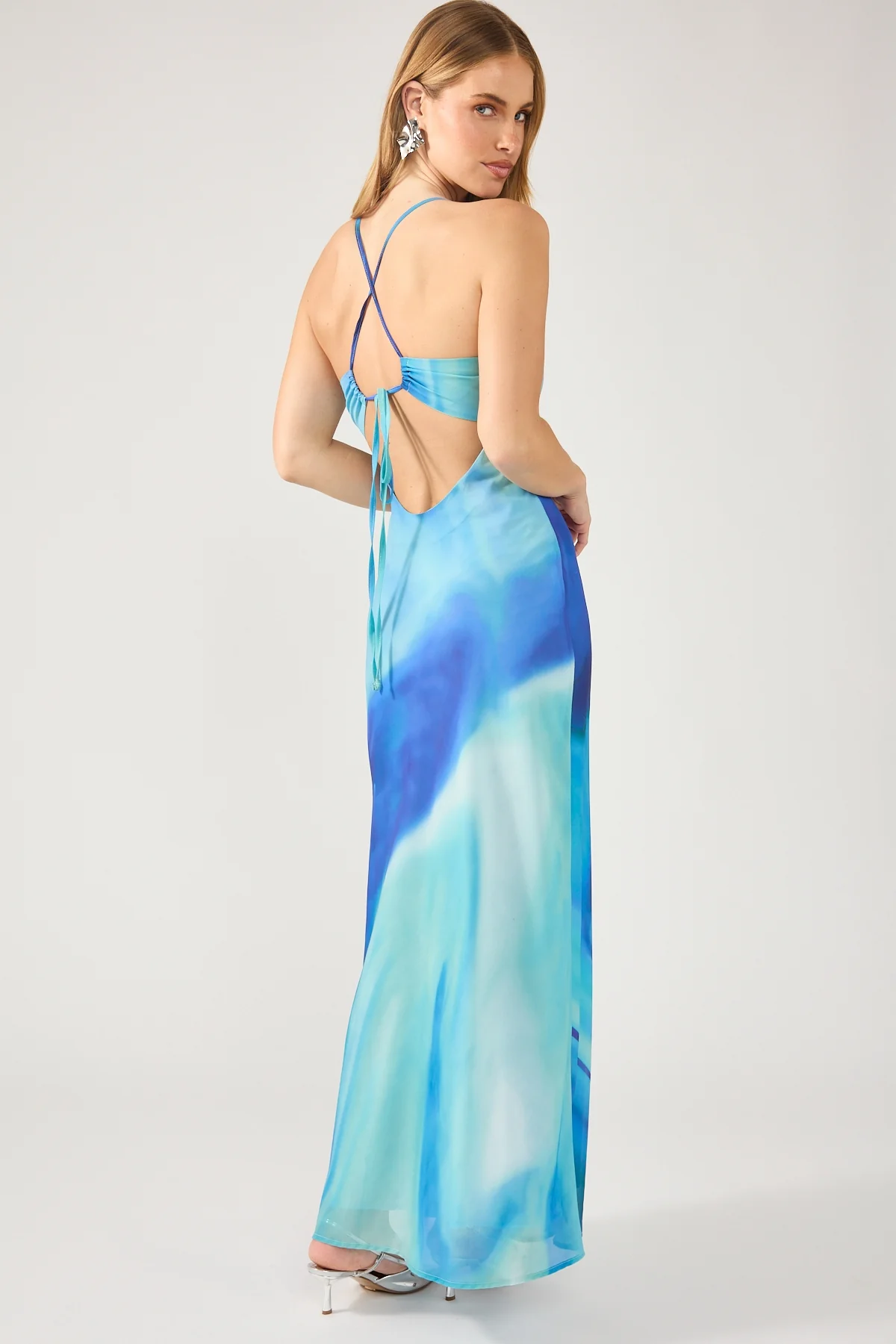 Perfect Stranger Nixie Recycled Maxi Dress Blue Print - Image 7