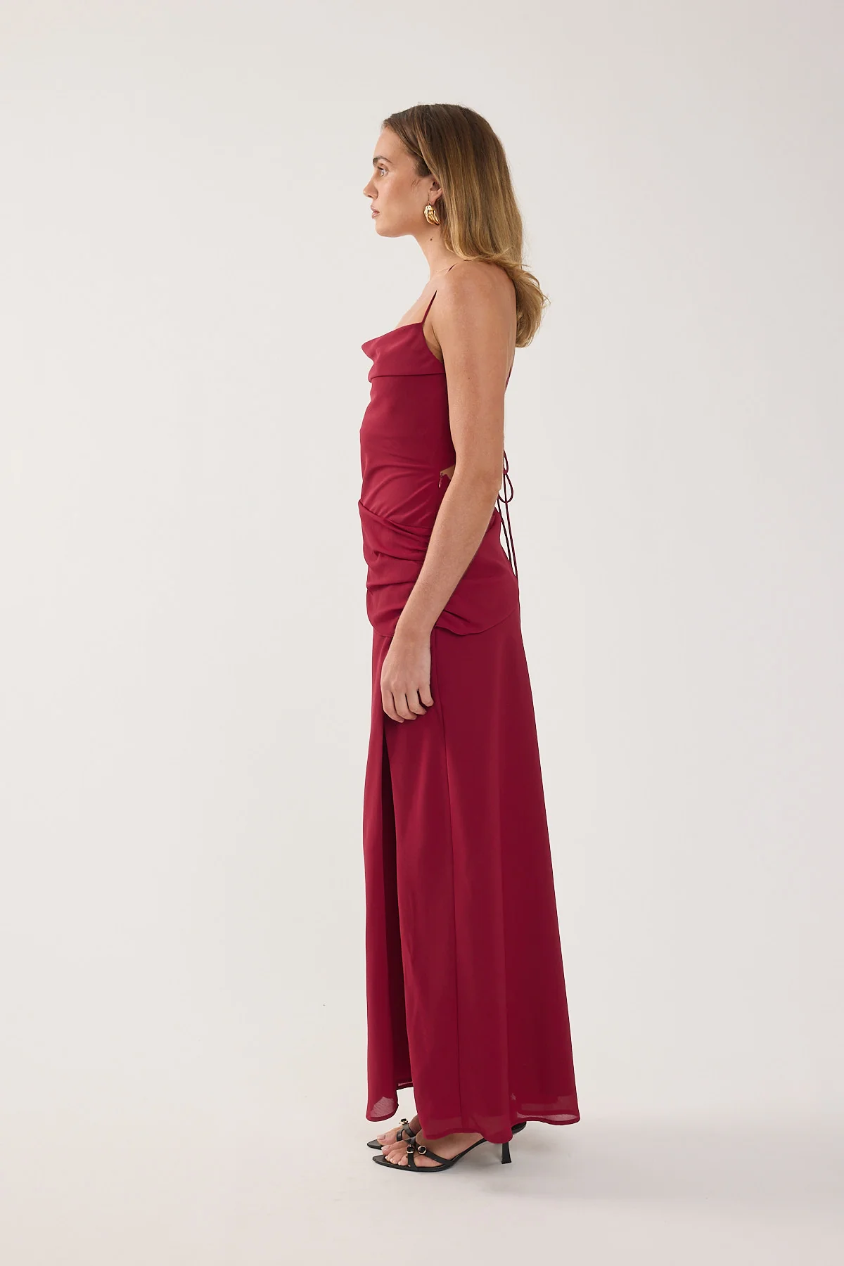 Perfect Stranger Saskia Chiffon Maxi Dress Raspberry - Image 5